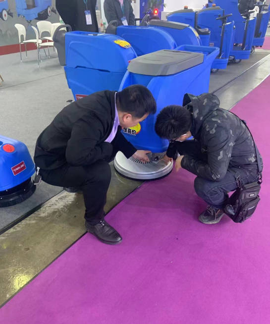 林芝小型电动洗地机是否适合用于环卫保洁